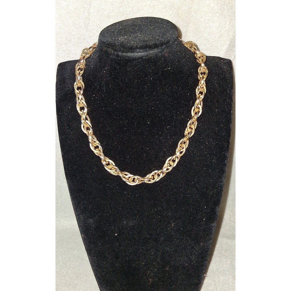Vintage Sarah Coventry Gold Tone Rope Chain Choker Necklace